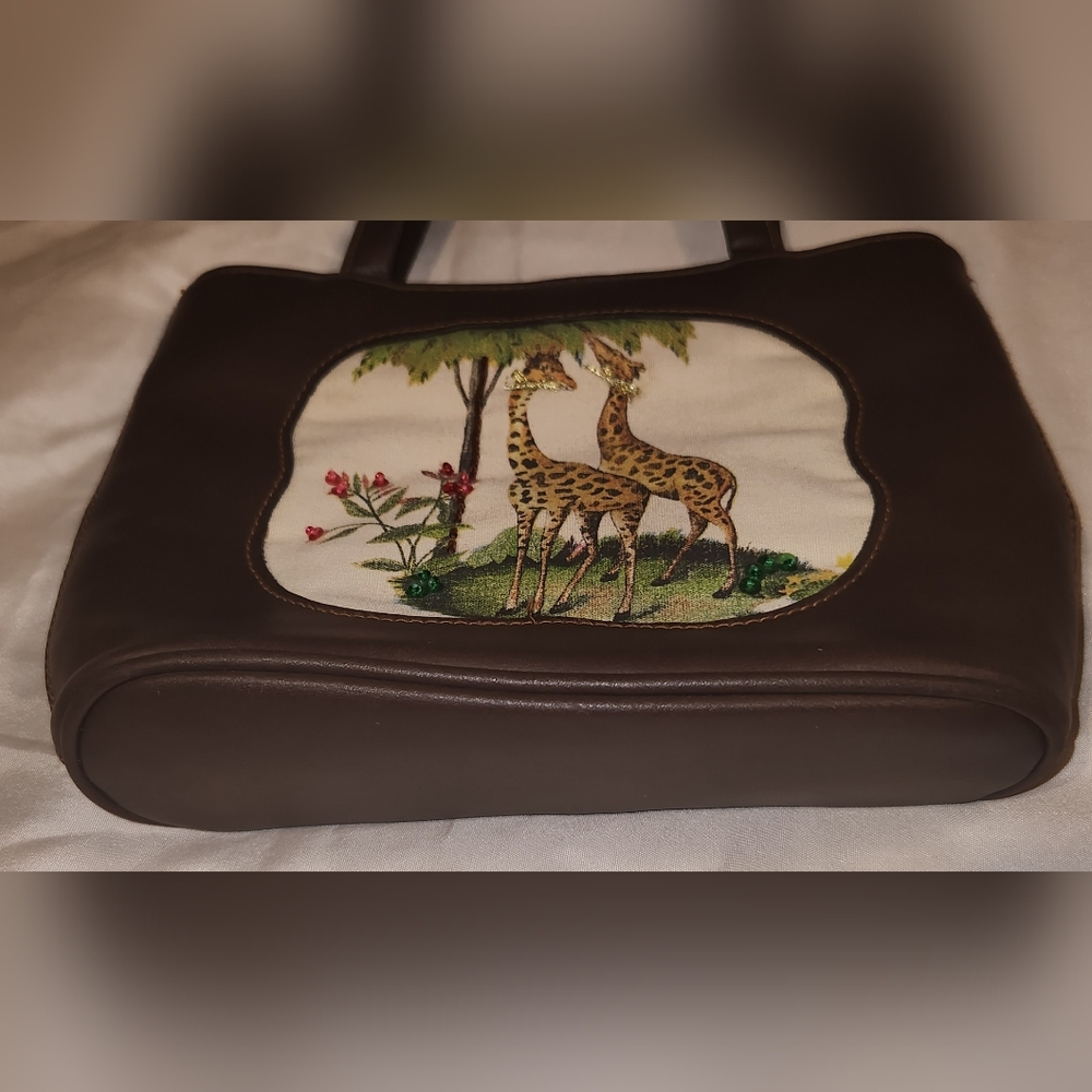 3 for $30* Giraffe Safari Brown Handbag - Picture 3 of 7